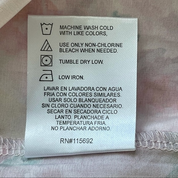 David’s Bridal WATERCOLOR FLORAL Print Silky ROBE size L/XL - Picture 9 of 12